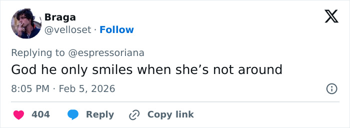 Tweet screenshot showing a user commenting on Justin Bieber leaving the Grammys with another woman, sparking fan reactions.