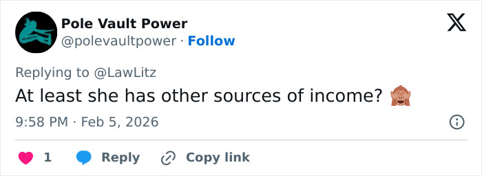 Screenshot of a tweet from Pole Vault Power commenting on income sources related to Olympic pole vaulter Alysha Newman.