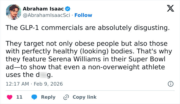 Tweet discussing controversy around Serena Williams Super Bowl ad and the backlash over her weight loss transformation.