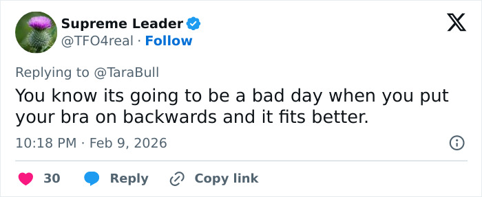 Screenshot of a tweet mentioning a humorous bra fitting issue, linked to a viral low-cut dress advertisement.