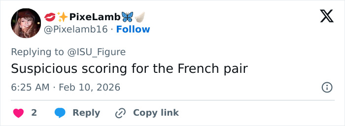 Tweet by user Pixelamb16 commenting on suspicious scoring in Olympics figure skating, mentioning the French pair&rsquo;s scores.