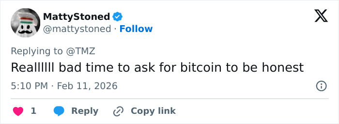 Screenshot of a tweet discussing bitcoin timing, related to police control over a kidnapper via bitcoin exchange.