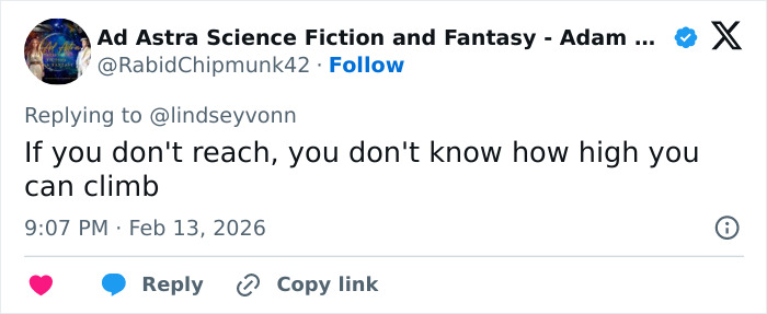 Tweet from user @RabidChipmunk42 replying to Lindsey Vonn with an inspirational message after her crash update.