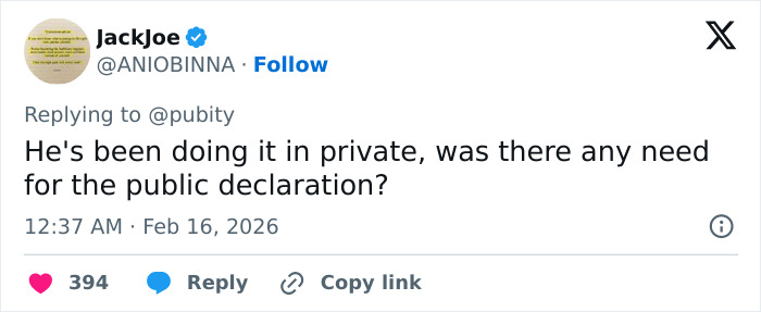 Screenshot of a Twitter reply questioning the public declaration of Kunal Nayyar&rsquo;s GoFundMe campaign.