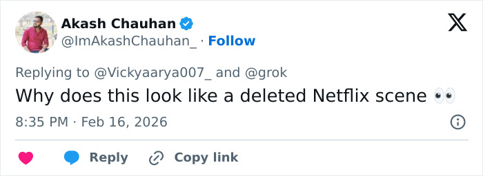 Woman exhibiting strange behavior during White House press conference captured in a viral moment with surprised onlookers.