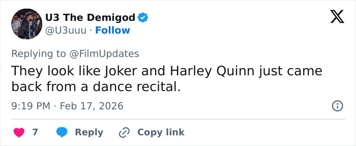 Tweet reacting to Zendaya and Robert Pattinson’s gender-bending photoshoot, comparing them to Joker and Harley Quinn.
