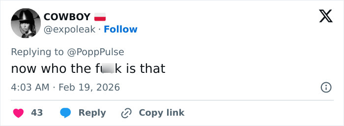 Screenshot of a tweet reacting to Nicki Minaj’s dramatic new look with strong curiosity and surprise online.