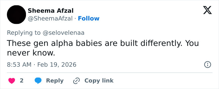 Tweet discussing skepticism about Hailey Bieber's claim concerning her toddler son and pathological liar label.