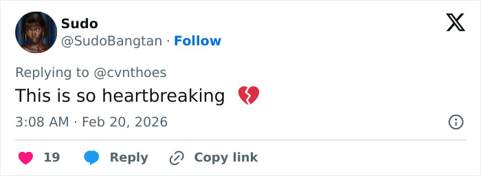 User expressing heartbreak over Eric Dane's recorded last words for his teenage daughters in a social media reply.