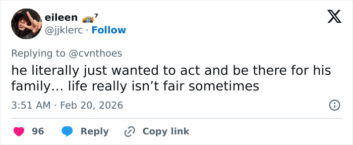 Screenshot of a Twitter reply expressing sadness about Eric Dane&rsquo;s last words recorded for his teenage daughters before his passing.