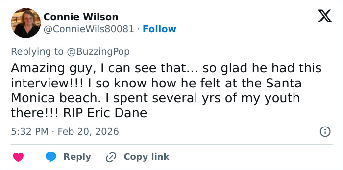 Tweet by Connie Wilson expressing admiration for Eric Dane and mourning his passing after an interview about Santa Monica beach.