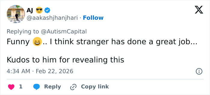 Tweet by user AJ expressing amusement and praising a stranger for revealing the influencer humiliated after wig snatching incident.