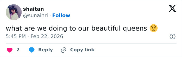 Tweet expressing concern about Emma Stone’s cadaverous appearance at the 2026 BAFTAs with a sad face emoji.