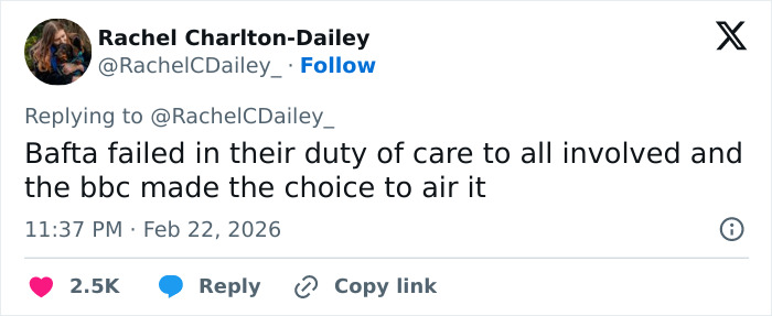 Tweet discussing Michael B. Jordan's reaction to an audience member shouting at the BAFTA event.