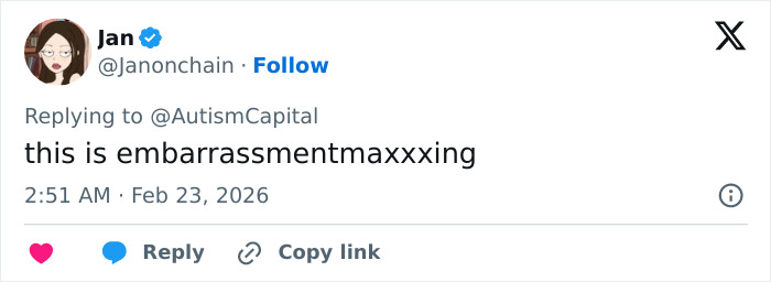 Tweet by verified user Jan replying to AutismCapital with text about embarrassment, related to influencer wig snatching incident.