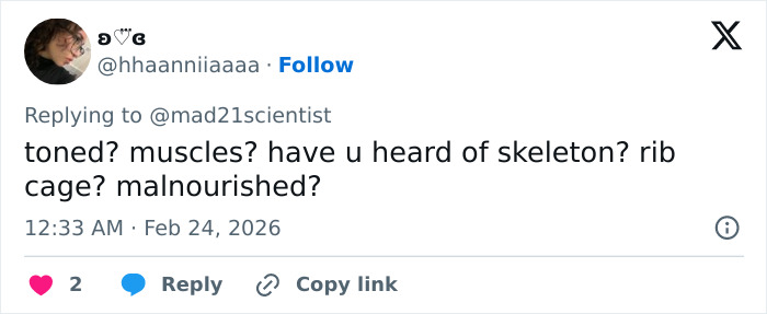 Screenshot of a social media comment discussing Sadie Sink’s ribs and rib cage in reaction to her BAFTA look.