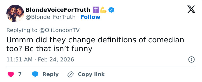 Comediante trans provoca indignação em massa por seus comentários perturbadores sobre crianças Comediante trans provoca indignação em massa por seus comentários perturbadores sobre crianças