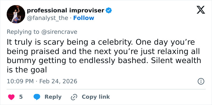 Gal Gadot&rsquo;s Fans Back Actress After Harsh Criticism Of Her Appearance In New Photos