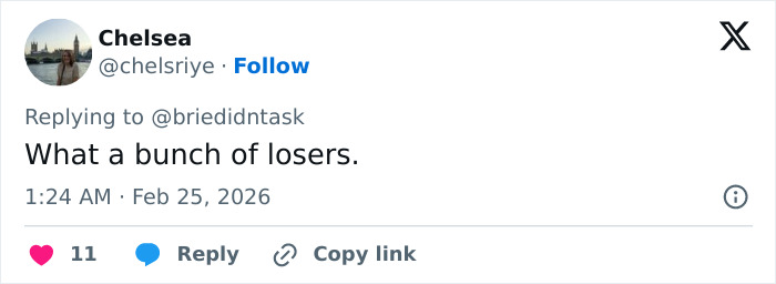 Twitter user Chelsea replying to a tweet with a critical comment about Team USA Men's Hockey causing controversy. Twitter user Chelsea replying to a tweet with a critical comment about Team USA Men's Hockey causing controversy.