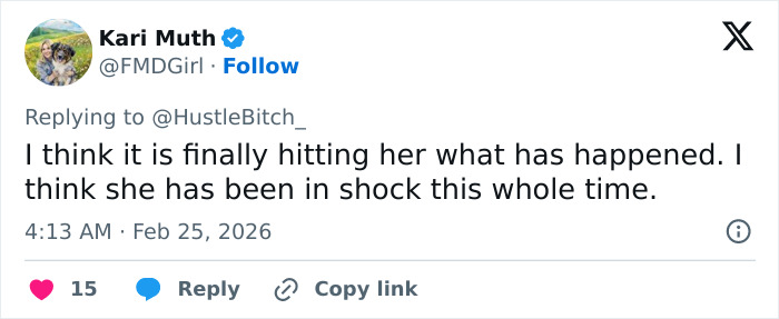 Tweet from user Kari Muth commenting on Erika Kirk&rsquo;s appearance, noting viewers spot odd details during the State of the Union.