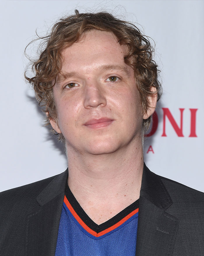 Comediante trans provoca indignação em massa por seus comentários perturbadores sobre crianças Comediante trans provoca indignação em massa por seus comentários perturbadores sobre crianças