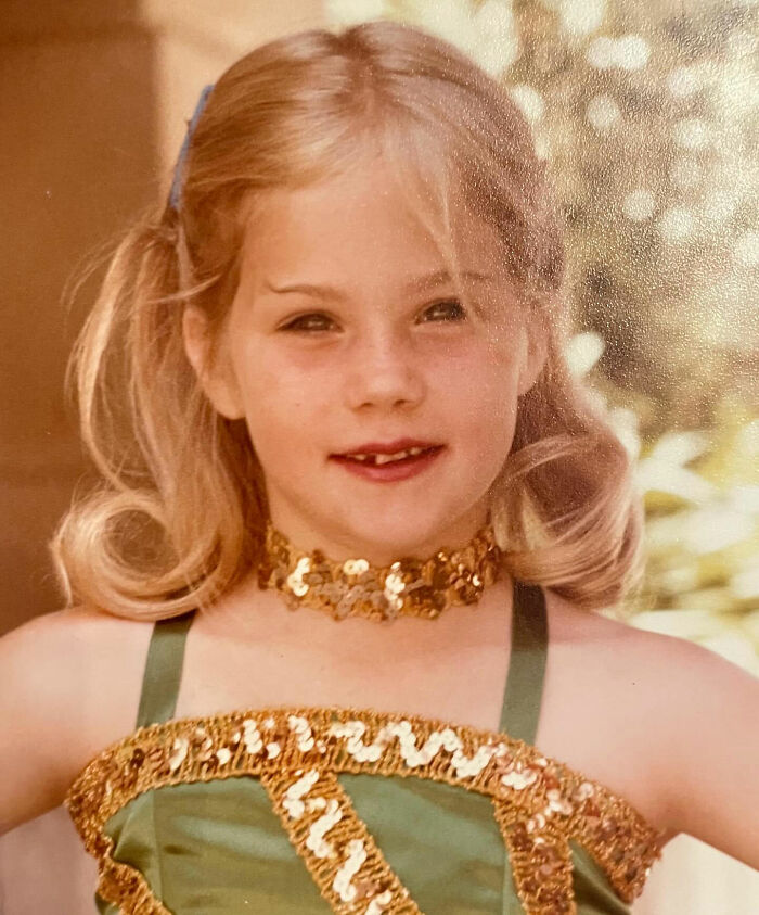 Christina Applegate dá uma atualização comovente sobre sua batalha contra a esclerose múltipla