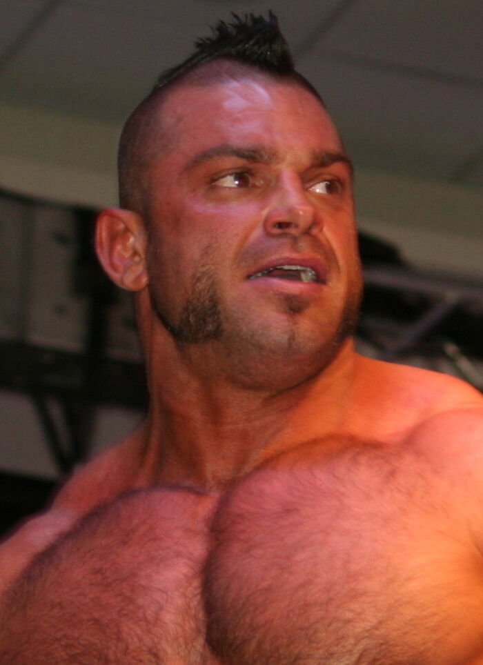 Wrestler Brian Cage, 42 - 6