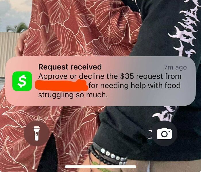 Mobile notification showing a selfish money request related to food struggle, highlighting selfishness in working with others.