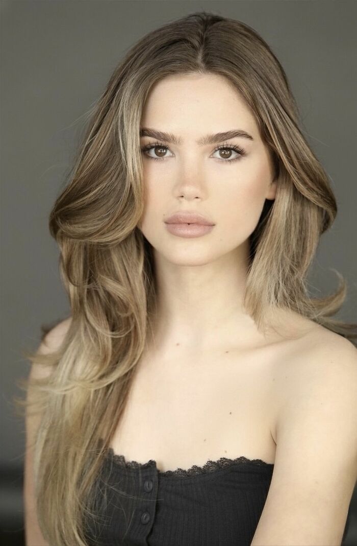 Actor Kyla Kenedy, 23