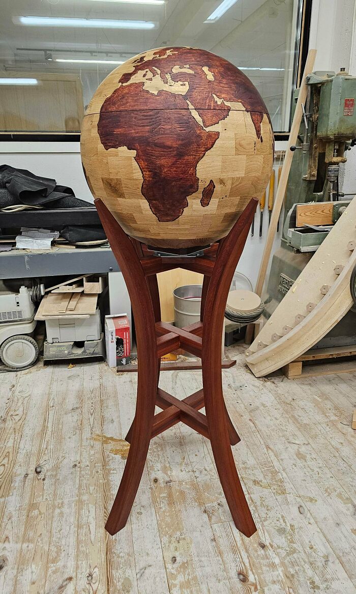 Globe Liquor Cabinet, One Of The Biggest Classics Of Novelty Furniture. Nearly 200 Hours Of Work, And Now I Can Finally Cross This Out From My Bucket List