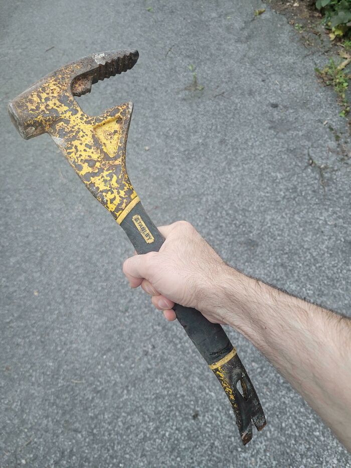 I Found This Legendary Item Buried In My Dad's Driveway. It's Indestructible, Unstoppable, And Easily My Favourite Demolition Tool