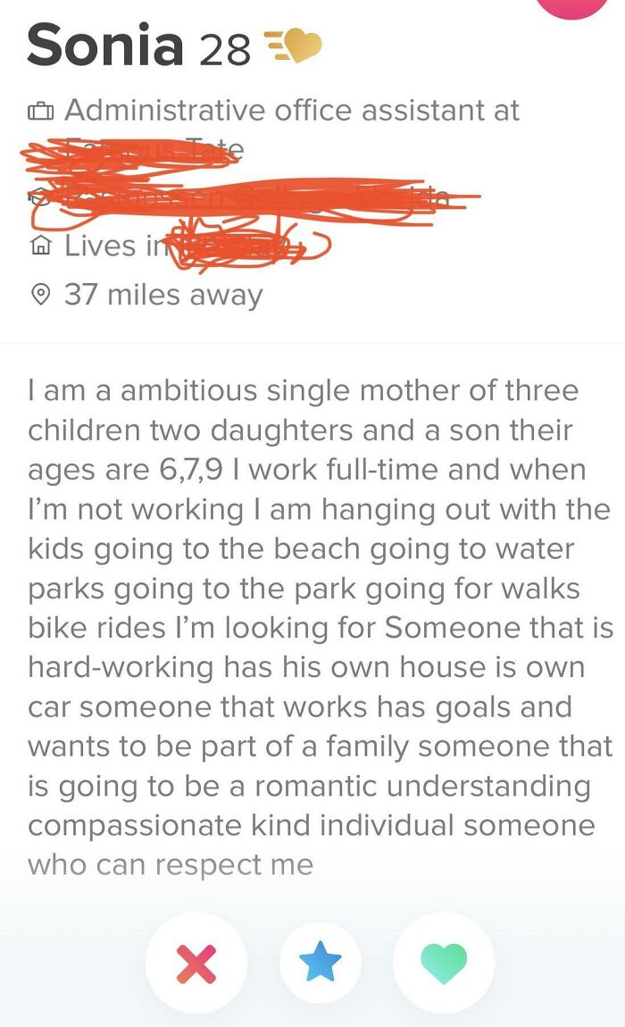 Tinder profile of a single mother describing her life, kids, and qualities she seeks in a partner on dating app.