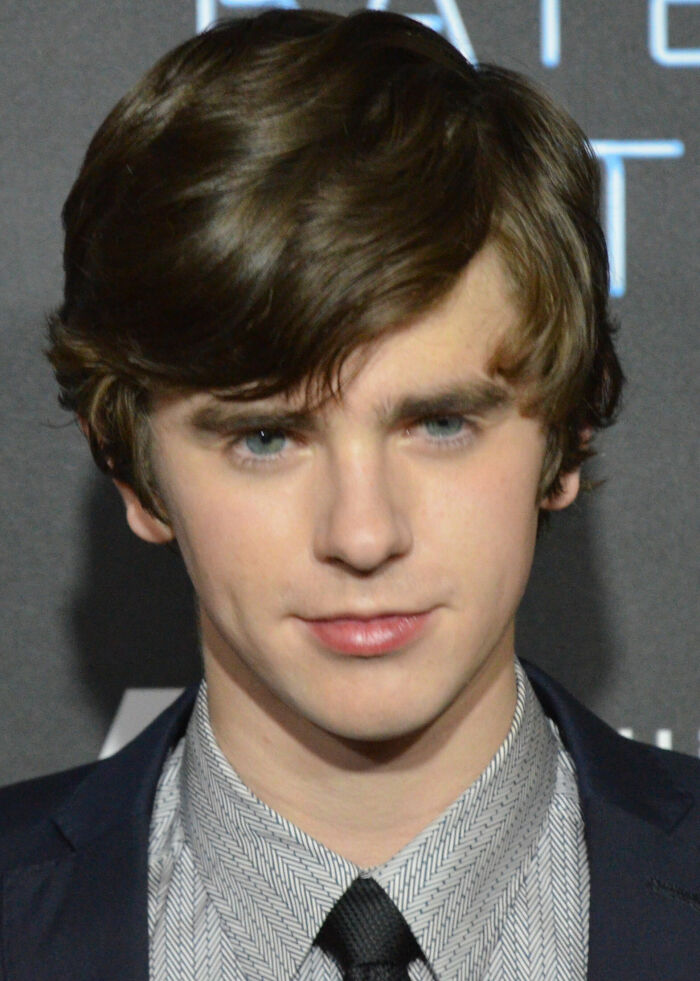Actor Freddie Highmore, 34