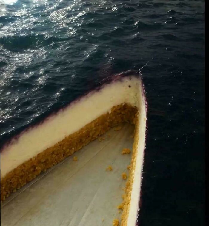 This Is A Picture Of Cheesecake