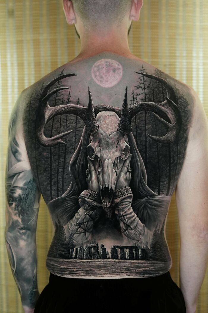 My Client Sat Through 4 Straight Days Of Tattooing For This