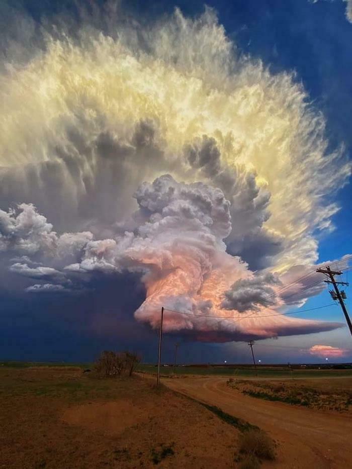 Photo Of A Thunderstorm (Photo: Laura Rowe)