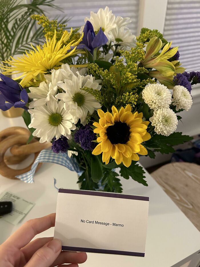 Bouquet with a card showing a hilarious misprint where "No Card Message" was printed instead of a personalized note.