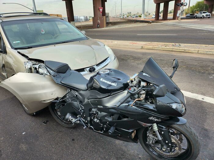 40 Autopsy Doctors Share The Most Bizarre Cases They’ve Ever Seen