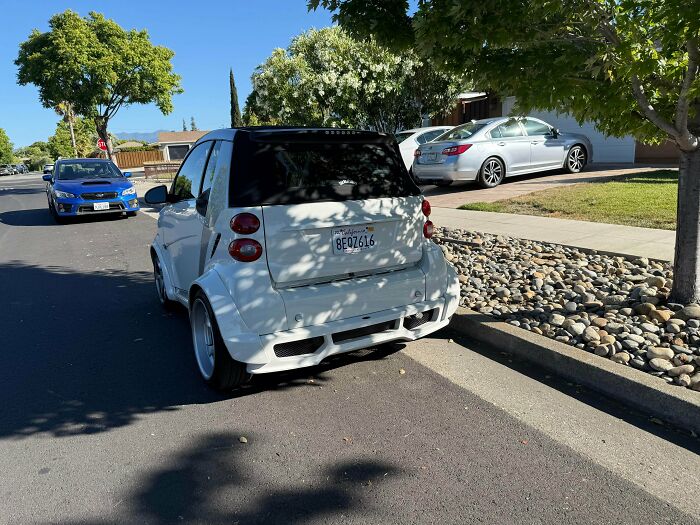 Wide Body Smart Car