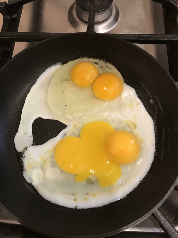 Cracked One Double Yolker And Thought. Wow That’s Cool. Cracked Another And It Was Also A Double Yolker. 1/1000000 Odds