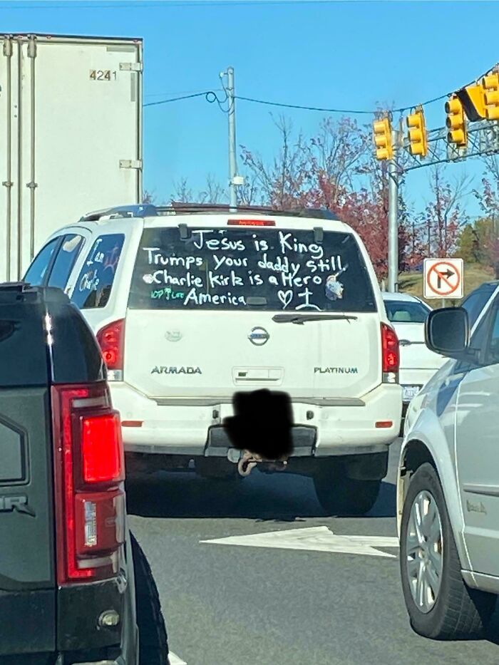 Totally Normal Messages On A Car