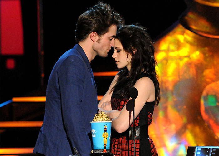 Expert Breaks Down âWuthering Heightsâ PR Backlash And Its Impact On Margot Robbieâs Public Image Expert Breaks Down âWuthering Heightsâ PR Backlash And Its Impact On Margot Robbieâs Public Image