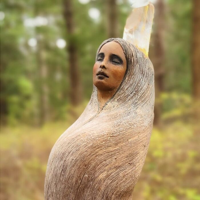 Artist Creates Sculptures That Are Inspired By The Forest, The Feminine, And The Healing Power Of Nature