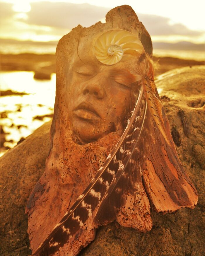 Artist Creates Sculptures That Are Inspired By The Forest, The Feminine, And The Healing Power Of Nature