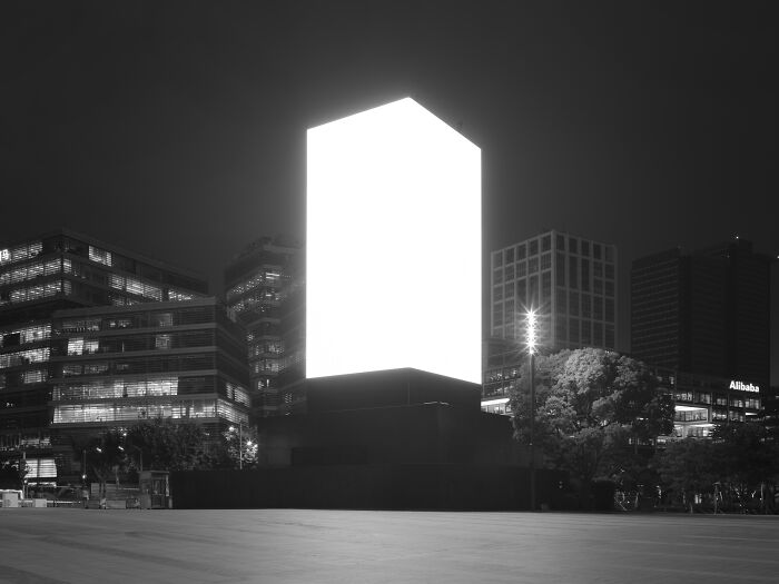 “Overload” By Siyuan Hu