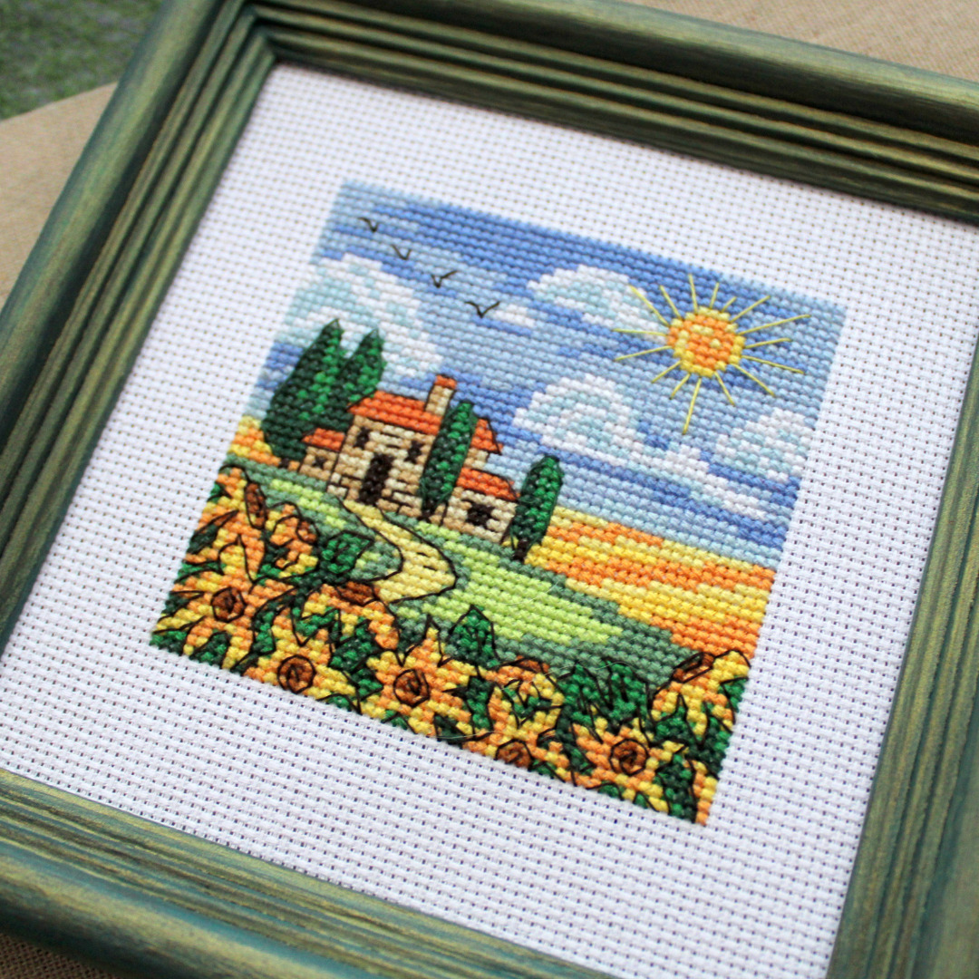 Cross Stitch: What I Created Over The Last Few Weeks Instead Of One Big Project