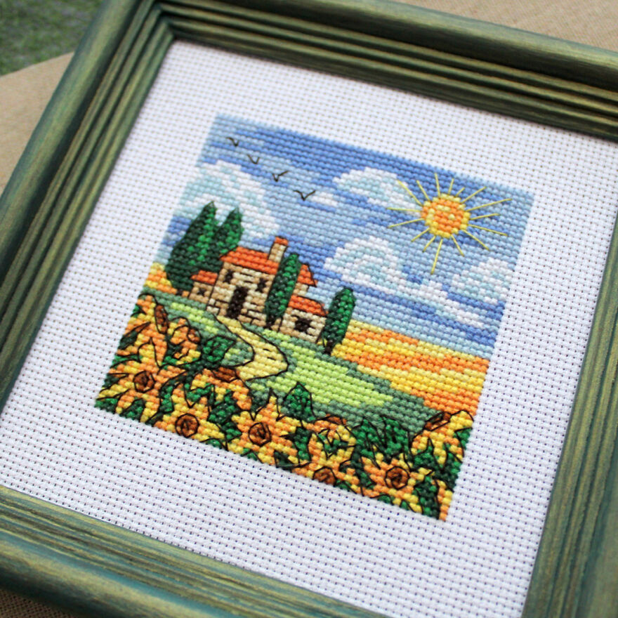 Cross Stitch: What I Created Over The Last Few Weeks Instead Of One Big Project