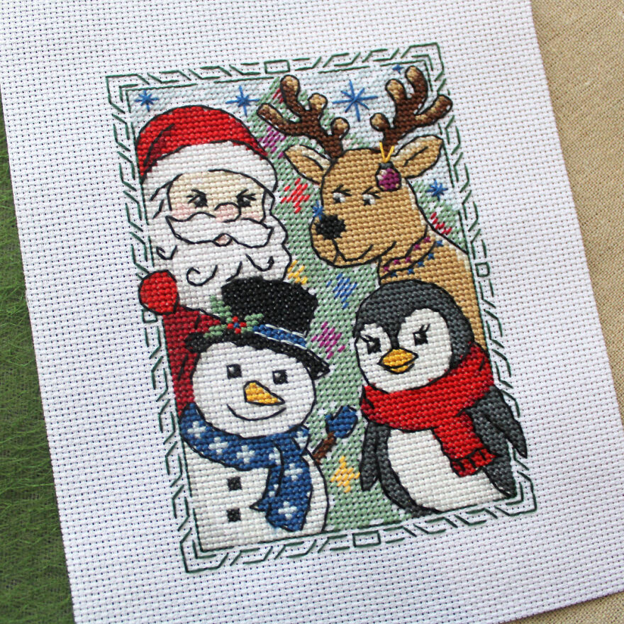 Cross Stitch: What I Created Over The Last Few Weeks Instead Of One Big Project