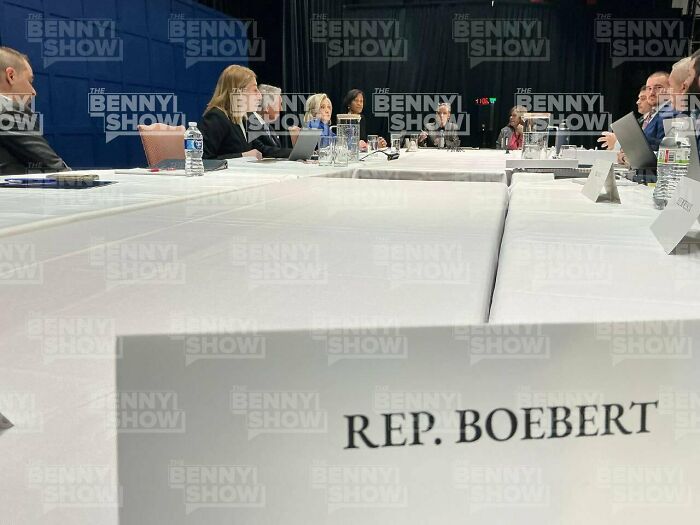 Hillary Clinton's Jaw‑Dropping Epstein Claim About Trump As She Refuses To Defend Bill In Congress Clash