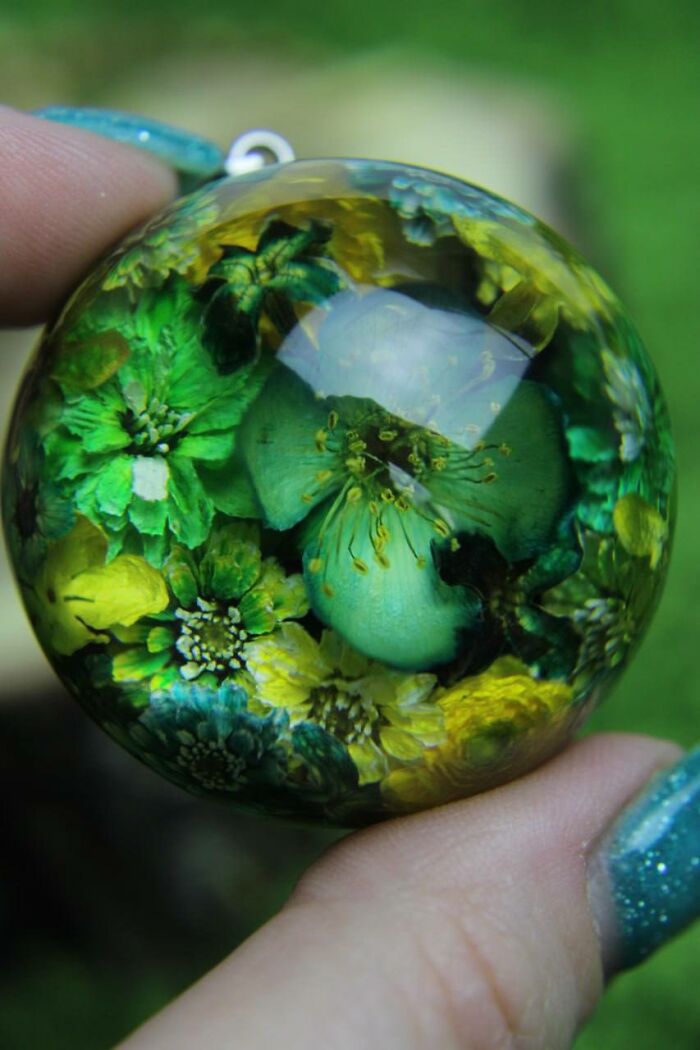 Creating Colors Unseen Otherwise